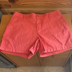 Amazon Essentials Women's Pink Shorts